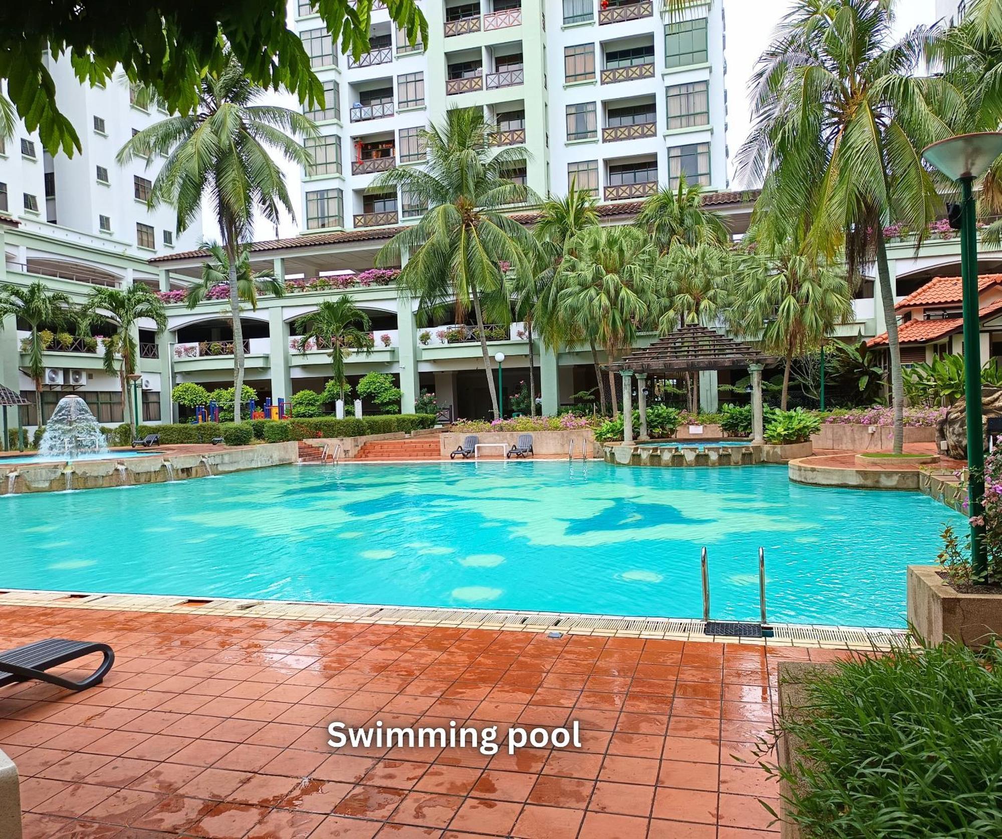 Apartment Costa Mahkota View 1-bedroom, 2 Queen Beds, 600mbps Wifi *