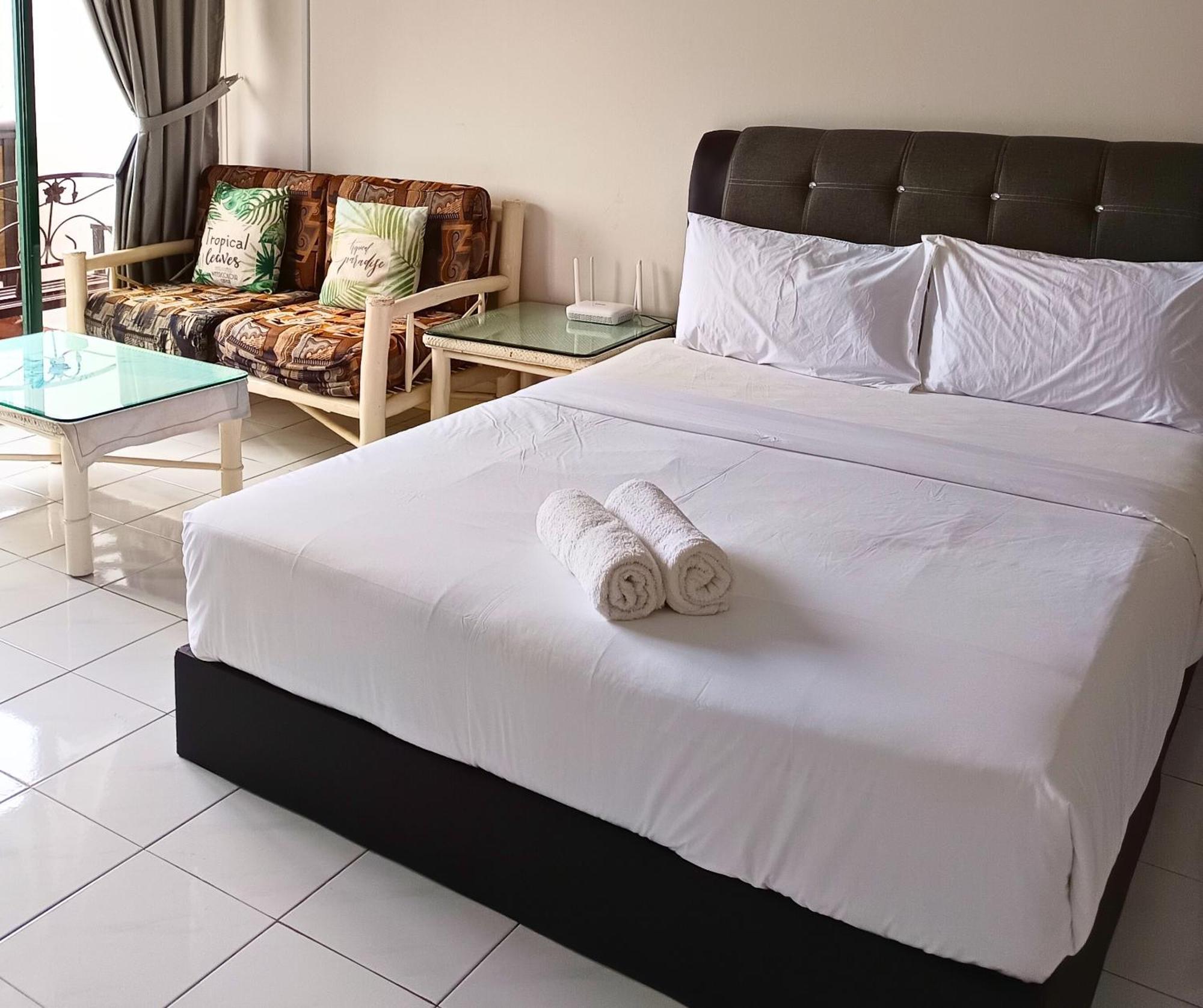 Costa Mahkota View 1-bedroom, 2 Queen Beds, 600mbps Wifi Apartment
